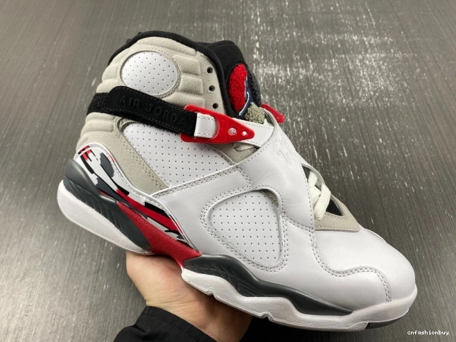 Retro (2013) Air 305381-103 8 Jordan Bugs Bunny 0921